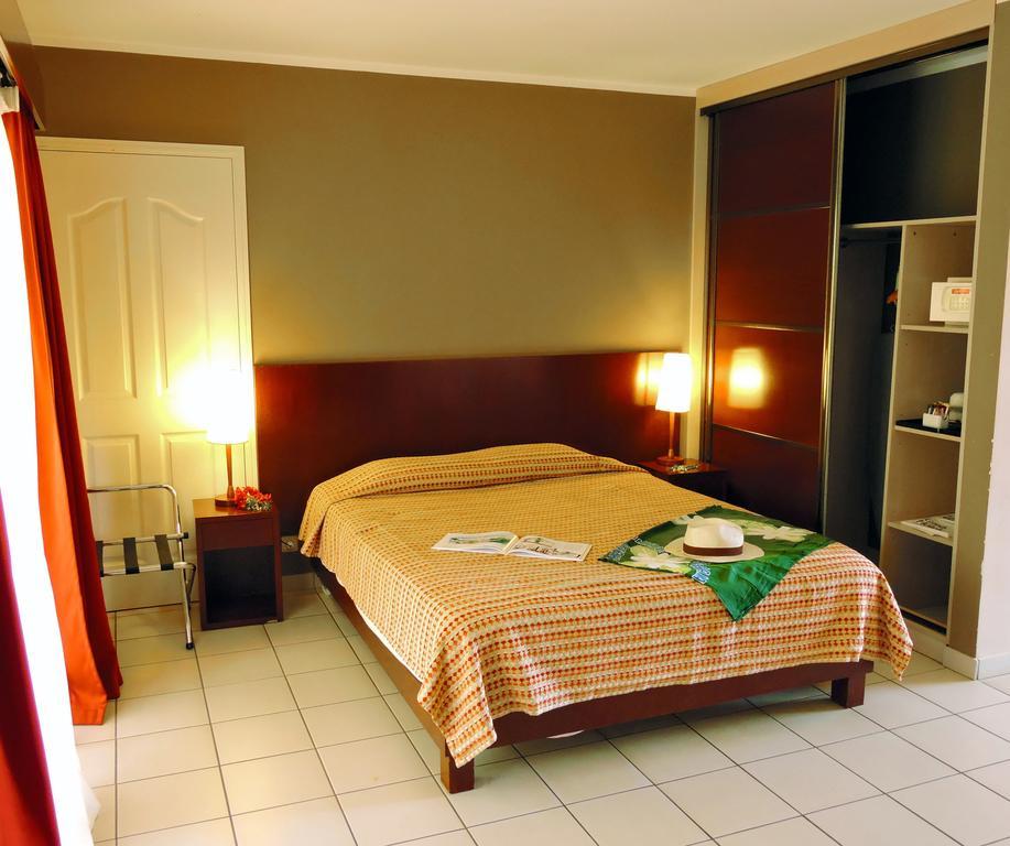 Hôtel Koniambo à Koné Chambre photo